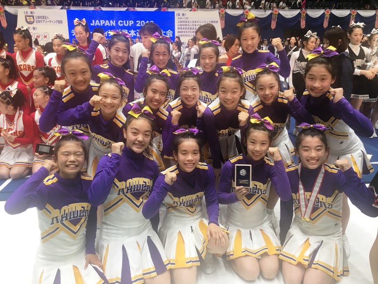 梅花中学校・高等学校チアリーディング部 JAPAN CUP 準優勝 | ニュース